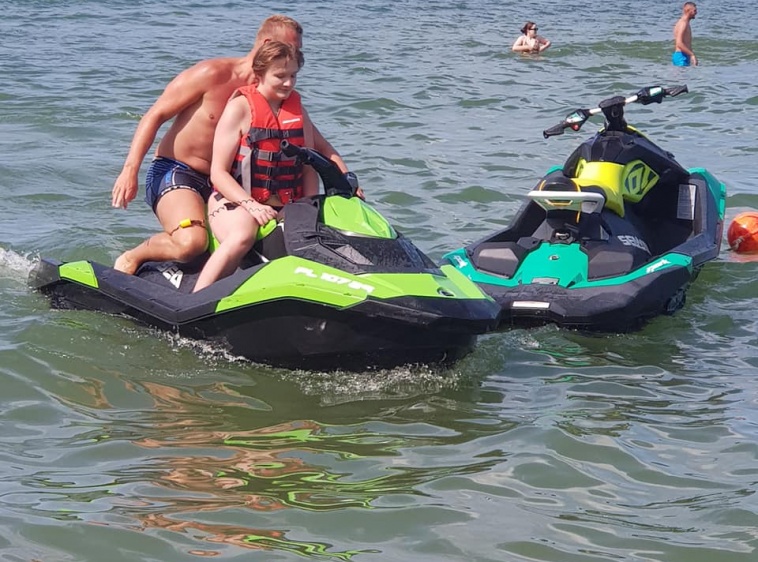 Wypożyczalnia Skuter&oacute;w Wodnych Jastrzębia G&oacute;ra 